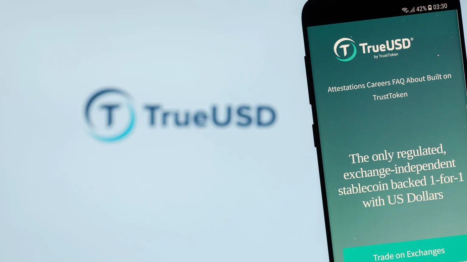 أزمة ثقة فى عملة TUSD المستقرة