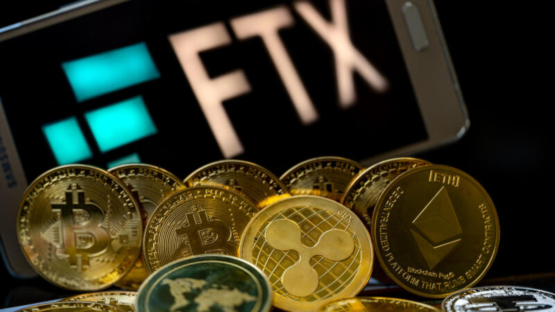 تصفية منصة FTX بقيمة 3.6 مليار دولار وتأثيرها على العملات الرقمية