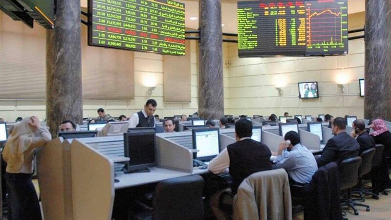 مؤشرات البورصة المصرية تواصل تحقيق مستويات قياسية جديدة